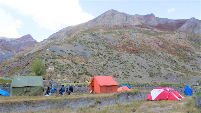 Camping Trek in Nepal Himalaya