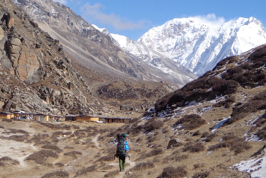 Kanchenjunga-Base-Camp-trek.jpg