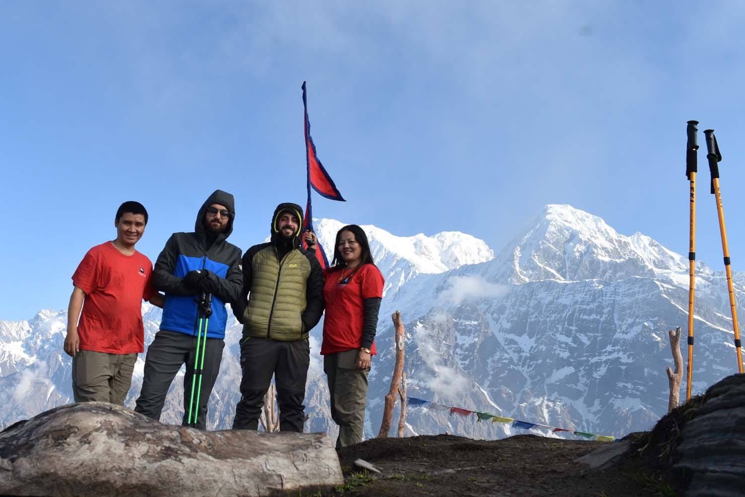 Trekking in Nepal Himalaya